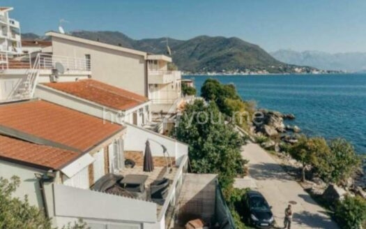 Ekskluzivna vila na prvoj liniji mora, Savina, Herceg Novi