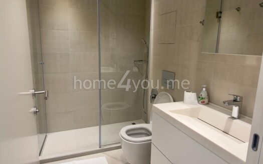 Luksuznan dvosoban stan na prvoj liniji mora sa garažnim mjestom, kompleks Sunraf, Rafailovići