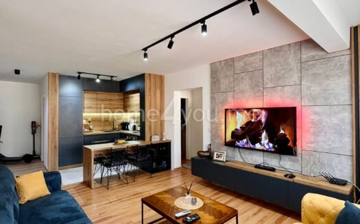 Trosoban moderno namješten stan, Žrtava fašizma, Obilaznica, Budva