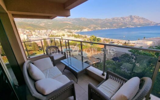 Trosoban stan na duži najam u luksuznom kompleksu Harmonia, Zavala, Budva