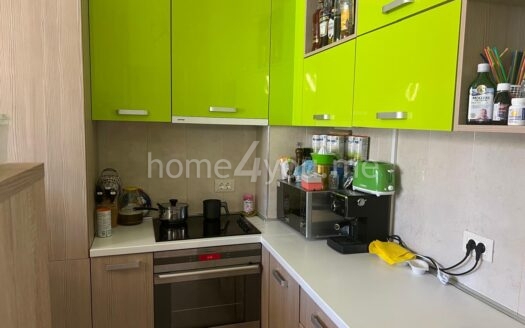 Luksuzan stan sa tri spavaće sobe i panoramskim pogledom na more, Harmonia, Budva