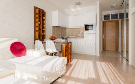 Studio apartman na dugoročni najam, Harmonia, Budva