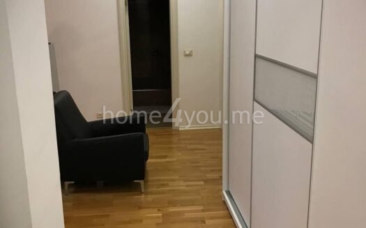 Luksuzan stan sa tri spavaće sobe i panoramskim pogledom na more, Harmonia, Budva