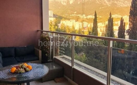 Luksuzan stan sa tri spavaće sobe i panoramskim pogledom na more, Harmonia, Budva