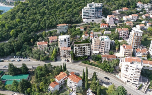 DIREKTNO OD INVESTITORA! Ponuda stanova u izgradnji samo 300 m od mora, glavni Bulevar, Bečići, Budva