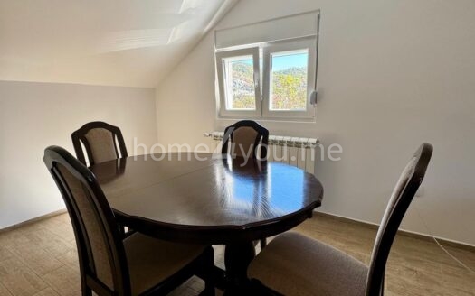 Nov, dvosoban stan na duži najam, Centar, Cetinje