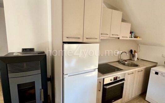 Nov, dvosoban stan na duži najam, Centar, Cetinje