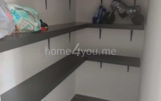 Namješten dvosoban stan u novogradnji, Donja Lastva, Tivat