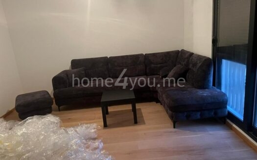 Namješten dvosoban stan u novogradnji, Donja Lastva, Tivat