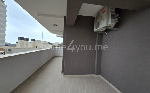 Dvosoban stan u kompleksu Twin Tower, Bečići, Budva