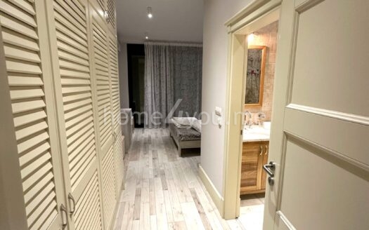 Luksuzna vila na prvoj liniji mora sa sopstvenom pontom, Stoliv, Kotor