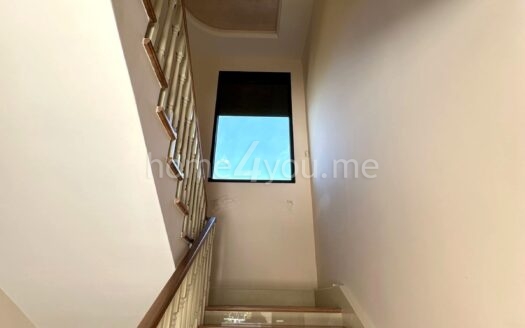 Luksuzna vila na prvoj liniji mora sa sopstvenom pontom, Stoliv, Kotor