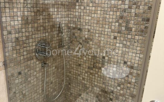 Luksuzna vila na prvoj liniji mora sa sopstvenom pontom, Stoliv, Kotor