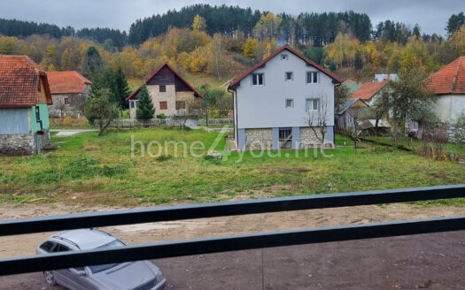 Namješten jednosoban stan sa garažom, novogradnja, Kolašin