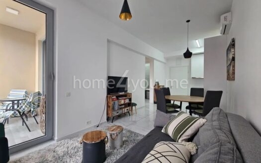 Namješten jednosoban stan sa pogledom na more, Bečići, Budva