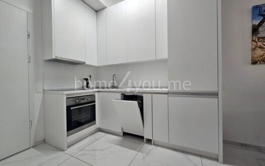 Namješten jednosoban stan sa pogledom na more, Bečići, Budva