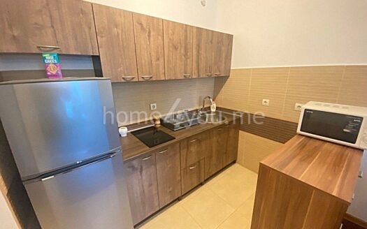 Dvosoban namješten stan na odličnoj lokaciji, bulevar Bečići, Budva