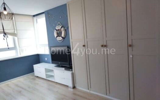 Trosoban namjesten stan sa parking mjestom, Adok naselje, Budva