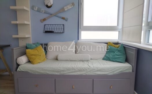 Trosoban namjesten stan sa parking mjestom, Adok naselje, Budva