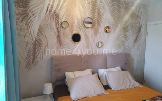 Trosoban namjesten stan sa parking mjestom, Adok naselje, Budva