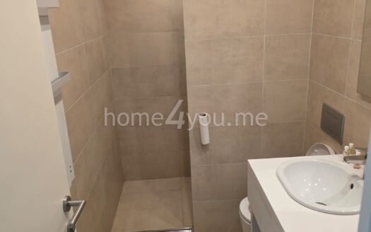 Jednosoban opremljen apartman 50m od mora – Rafailovići, Budva