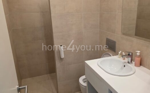 Jednosoban opremljen apartman 50m od mora – Rafailovići, Budva