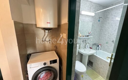 One-bedroom apartment 150m from Slovenska Beach. Velji Vinogradi, Budva