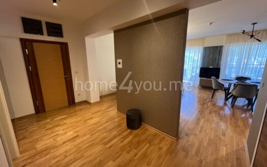 Dvosoban stan za dugoročni najam u kompleksu Harmonia u Budvi