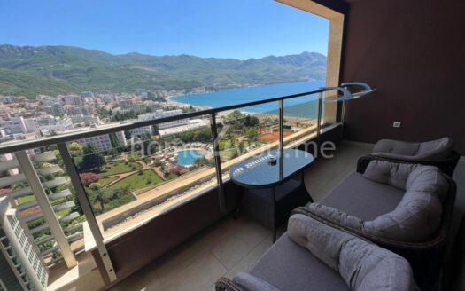 Dvosoban stan za dugoročni najam u kompleksu Harmonia u Budvi