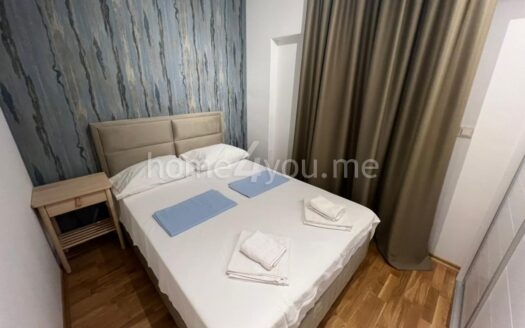 Dvosoban stan za dugoročni najam u kompleksu Harmonia u Budvi