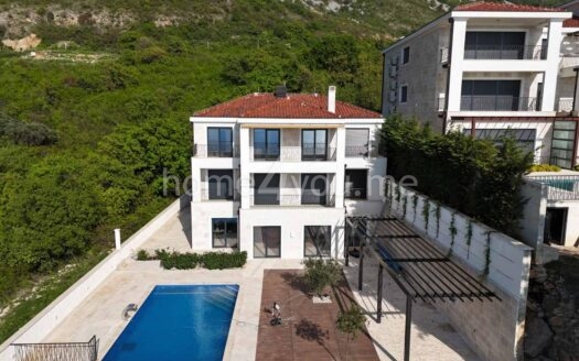 Vila sa bazenom i panoramskim pogledom na Sveti Stefan, Tudorovići, Budva