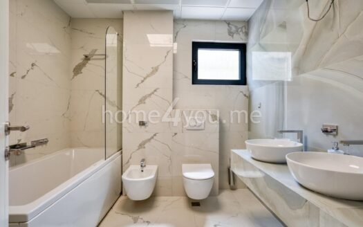 Vila sa bazenom i panoramskim pogledom na Sveti Stefan, Tudorovići, Budva