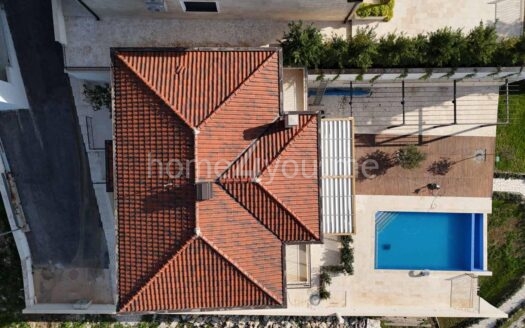 Vila sa bazenom i panoramskim pogledom na Sveti Stefan, Tudorovići, Budva