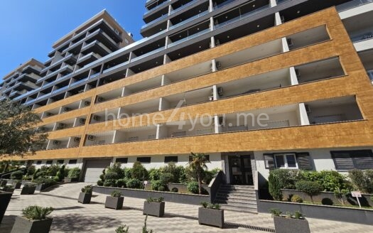 Modern three-bedroom apartment with garage space in the Old bakery complex, Budva