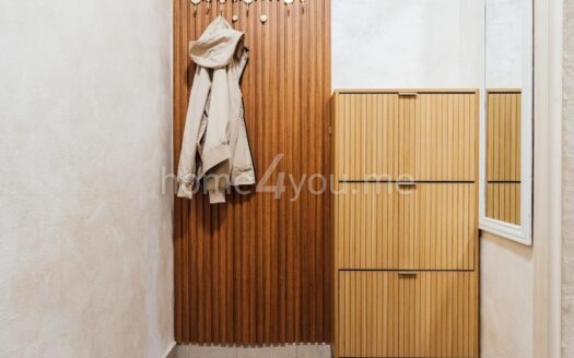 Двухкомнатная квартира с парковкой рядом с Новой школой, Бабилония, Будва