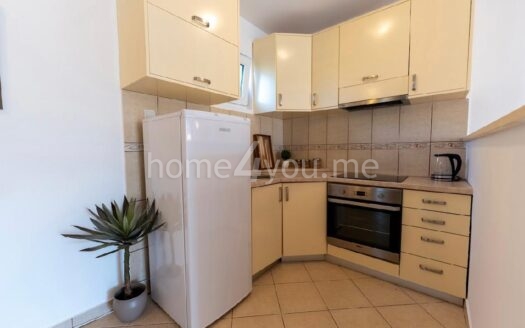 Modern two-bedroom apartment with partial sea view, Pržno, Budva