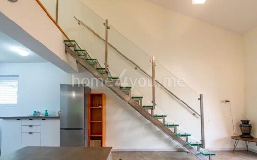 Duplex penthouse sa pogledom na more, Podkošljun, Budva