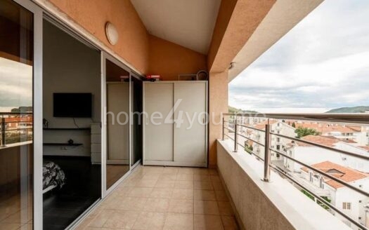 Duplex penthouse sa pogledom na more, Podkošljun, Budva