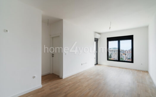 Apartments for sale in a modern residential complex with a swimming pool – Budva, Dubovica