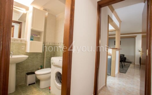 Furnished two-bedroom apartment in the Center of Budva