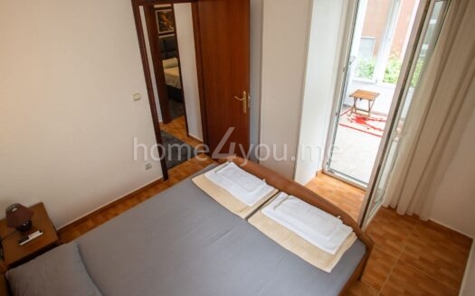 Furnished two-bedroom apartment in the Center of Budva