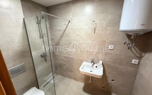 Jednosoban stan u novogradnji, WoW zgrada, Bečići, Budva