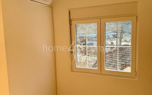 Comfortable one-bedroom apartment in a new building in Cetinje – Gruda area