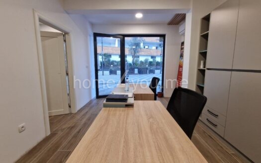 Poslovni prostor na prodaju na atraktivnoj lokaciji –kompleks Old Bakery, Budva