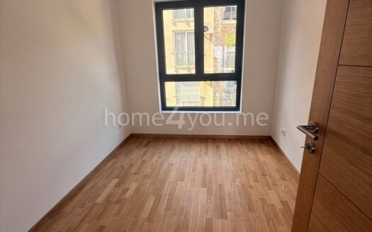 Jednosoban stan u novogradnji sa trajnom pogledom na more, Bečići, Budva