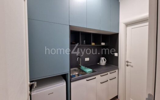 Poslovni prostor na prodaju na atraktivnoj lokaciji –kompleks Old Bakery, Budva