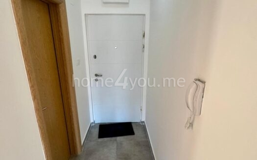 Comfortable one-bedroom apartment in a new building in Cetinje – Gruda area