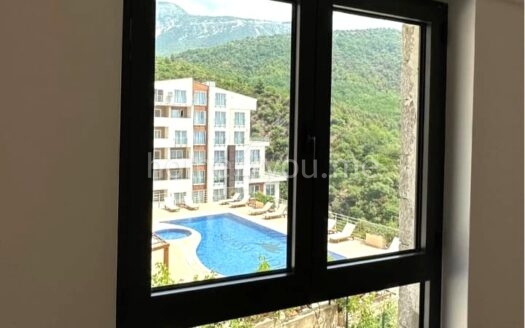 Jednosoban stan u novogradnji sa trajnom pogledom na more, Bečići, Budva