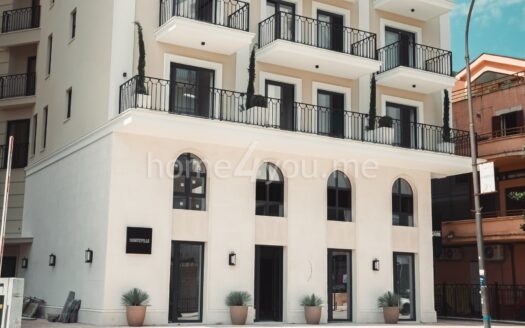 Студия в кондо-отеле в самом центре Будвы