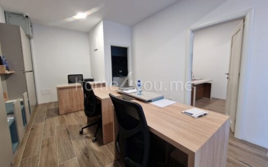 Poslovni prostor na prodaju na atraktivnoj lokaciji –kompleks Old Bakery, Budva